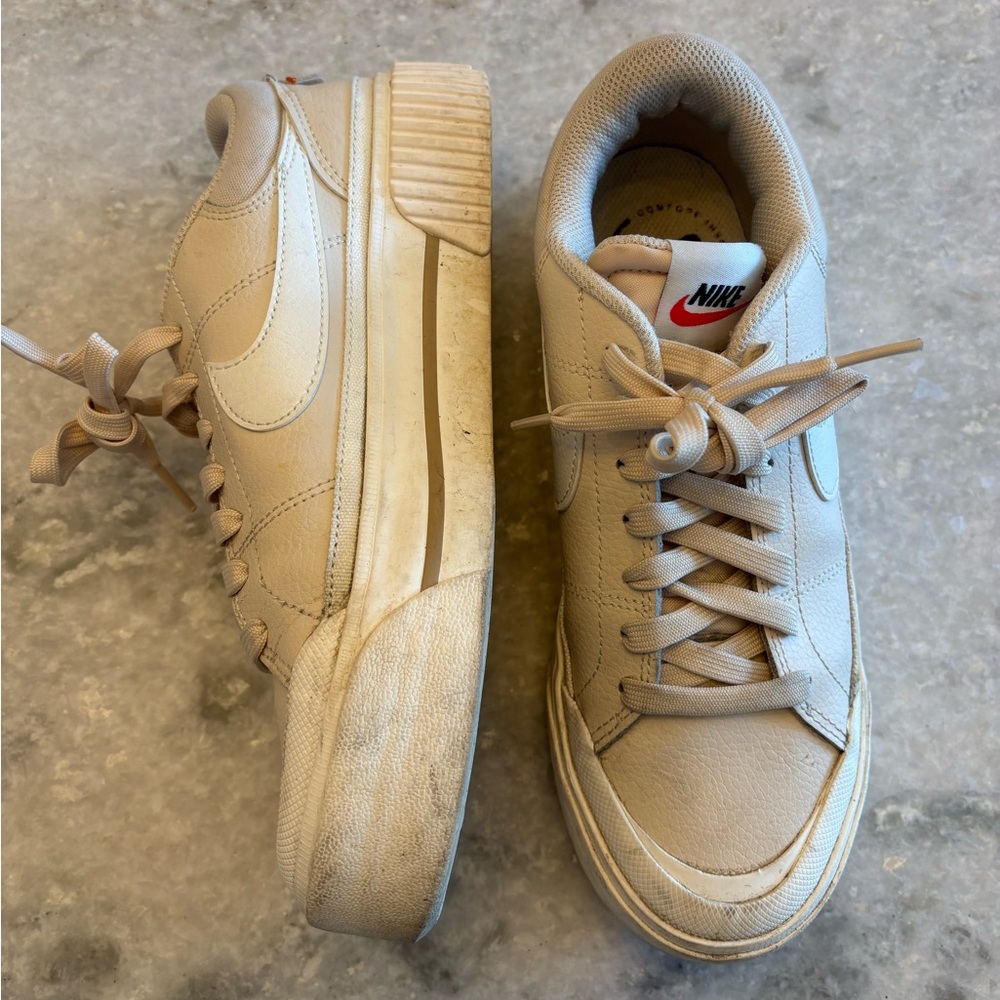 Nike Women's Court Legacy Lift platform sneakers beige size 7.5 - Picture 7 of 10